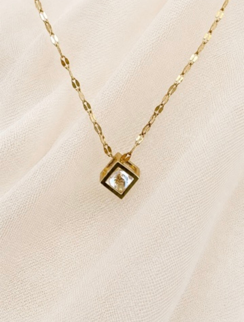 Collar Cubo de Luz