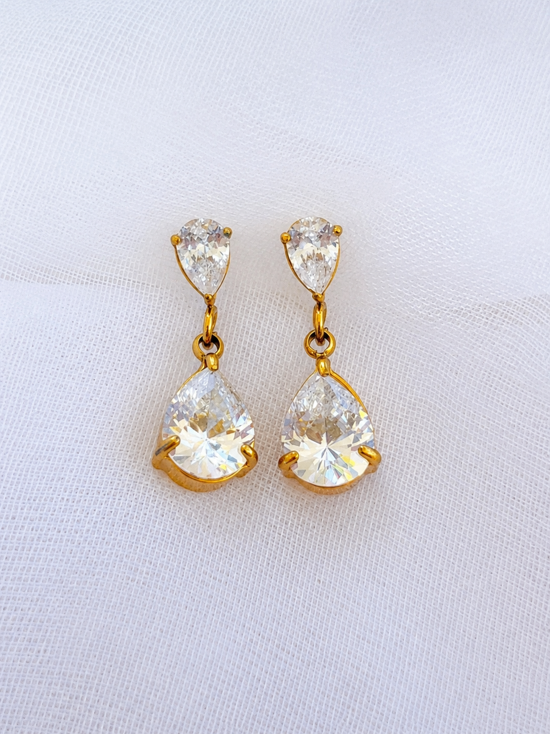 Aretes Reina Cristal Imperial | Acero 316L y Baño PVD 18K | Lady Ady