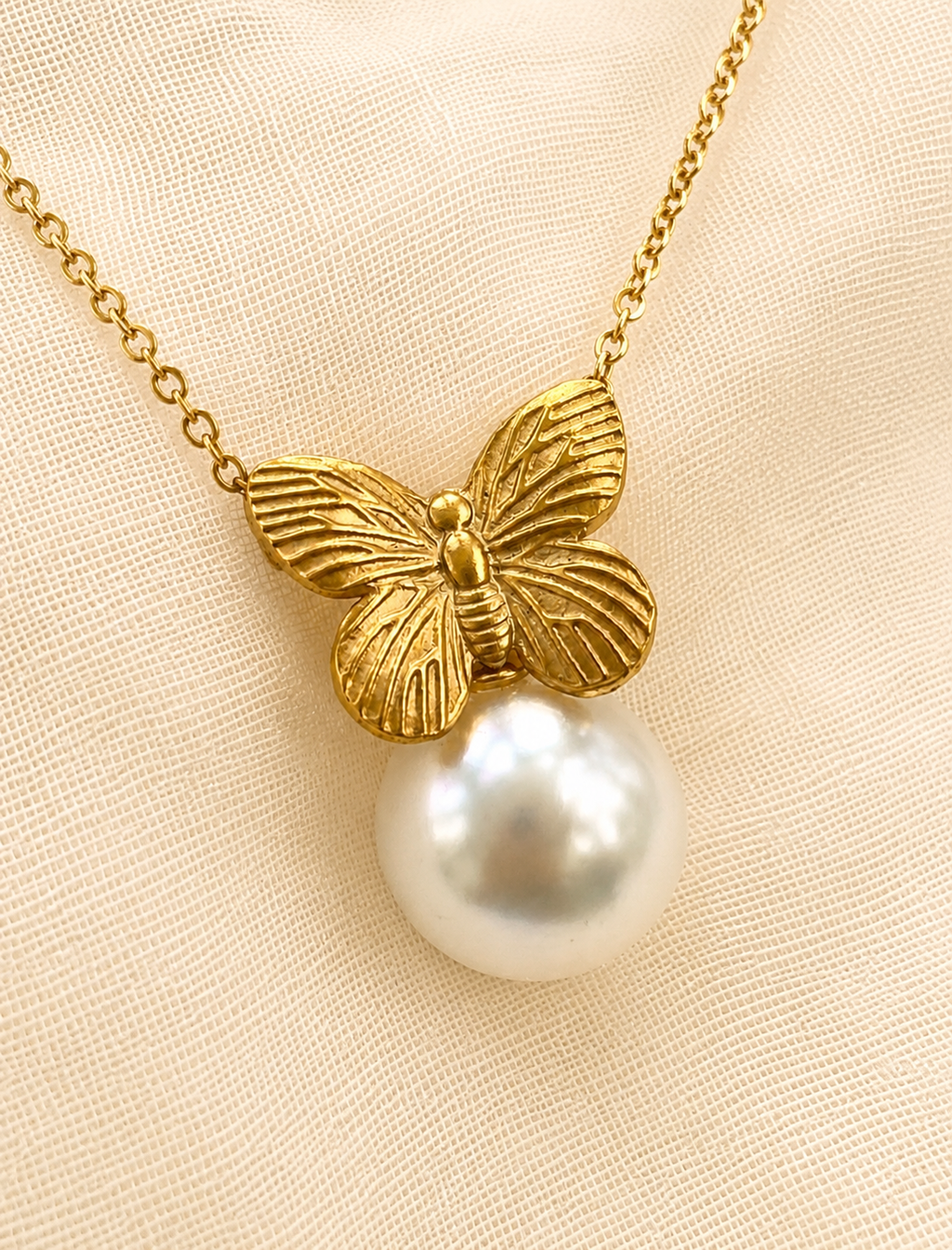 Collar Mariposa Eterna