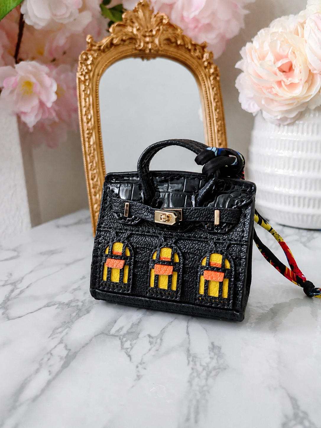Mini Cartera Negra Coleccionable