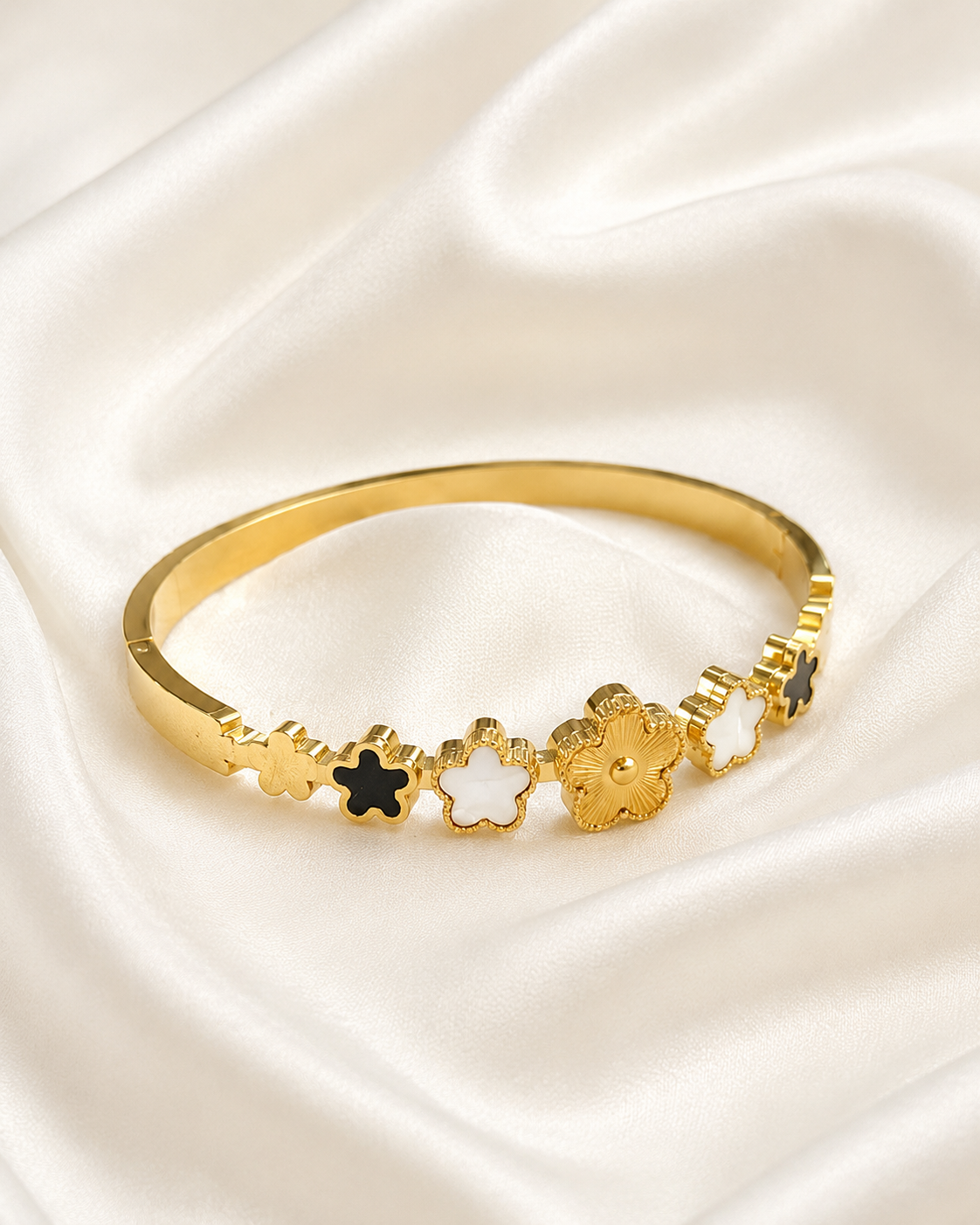 Brazalete Trébol Real